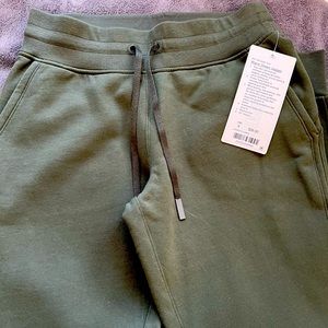 Brand new lululemon Warm Down Jogger